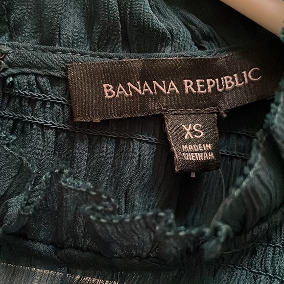 Banana Republic Chiffon Blouse - Picture 2 of 5